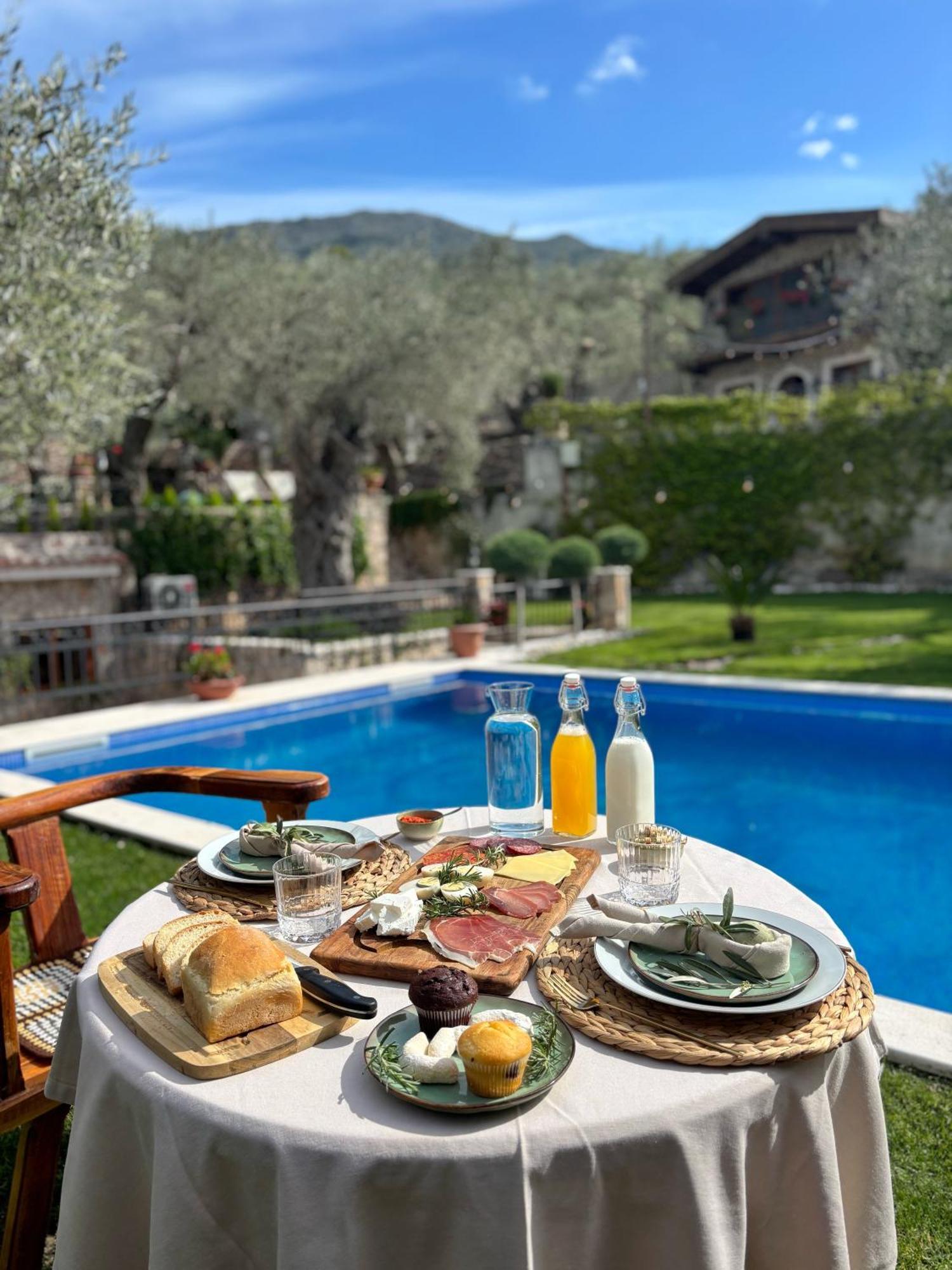 OLIVE QUEEN Rustic villa Bar Esterno foto